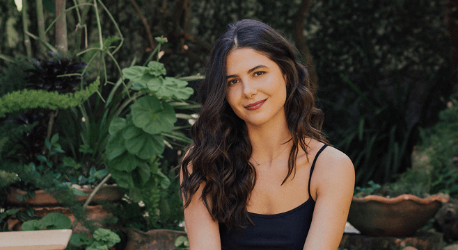 Header background mobile